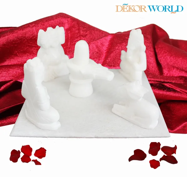 Pack_of_1_Piece_Marble_White_Shiv_Parivar_for_Pooja_Room_and_Table_Decoration