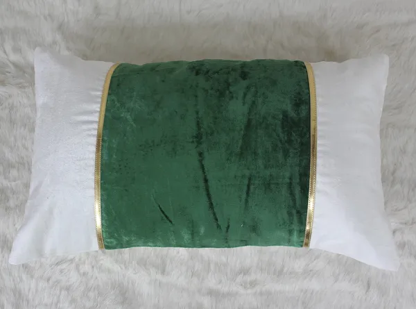 Pack_of_2_Pieces_Cotton_Green_Ariel_Velvet_Collection_Cushion_and_Pillow_Cover_for_Living_Room_and_Bedroom