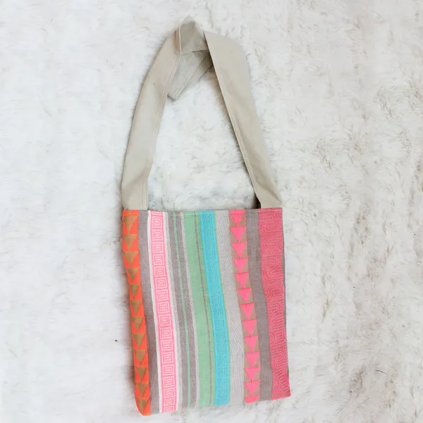Pack_of_1_Piece_Cotton_Silver_Estrea_Colourful_Waved_Collection_Crossbody_Shoulder_Bag_for_Women,_Men,_Girl_&_Boy