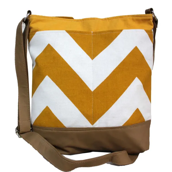 Pack_of_1_Piece_Cotton_Yellow_Chevron_Printed_Hand_Bag_for_Girl,_Boy,_Men_and_Women