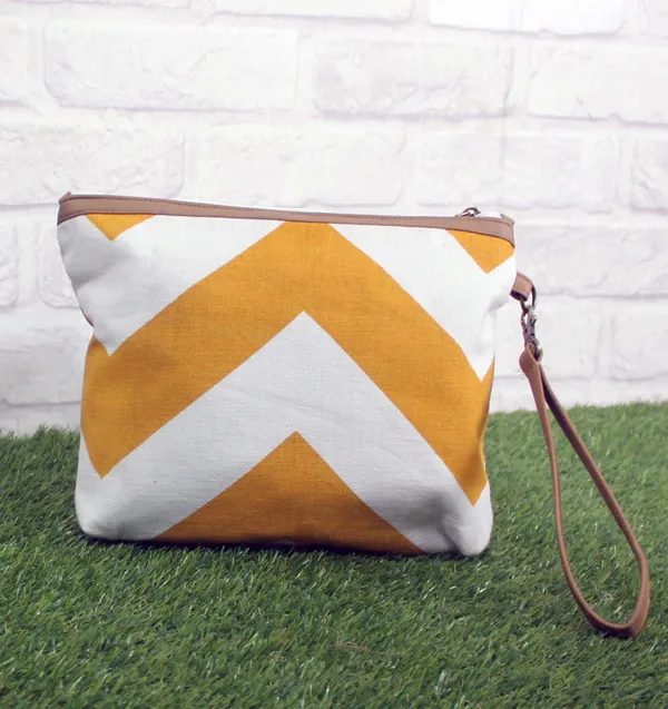 Pack_of_1_Piece_Cotton_Yellow_Chevron_Printed_Multi_Utility_Pouch_for_Travel_and_Storage_Accessories_Organizer