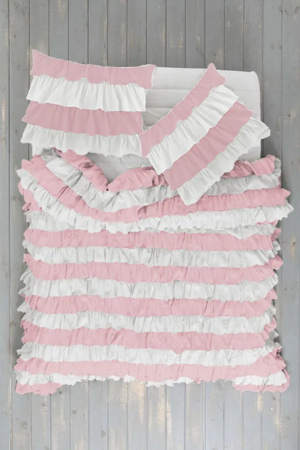 Pack_of_3_Pieces_Cotton_Ruffle_King_Single_Bedsheet_With_Pieces_Pillow_Cover_for_Bedroom,_Guest_Room,_Kids_Room