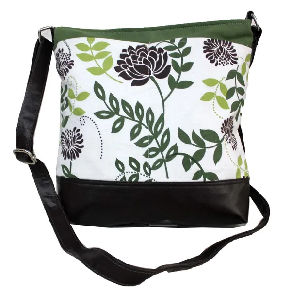 Pack_of_1_Piece_Cotton_Green_Big_Flower_Printed_Hand_Bag_for_Girl,_Boy,_Men_and_Women