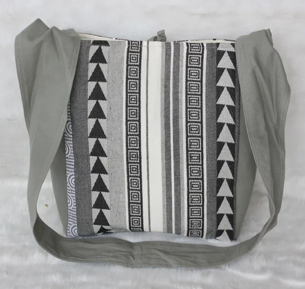 Pack_of_1_Piece_Cotton_Black_Grey_Waved_Estrea_Colourful_Collection_Crossbody_Messenger_Bag_for_Women,_Men,_Girl_&_Boy