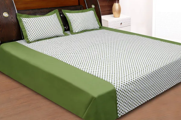 Pack_of_2_&_3_Pieces_Cotton_Green_Polka_Dot_Printed_Bedsheet_Set_With_Pillow_Covers_for_Bedroom,_Guest_Room,_Kids_Room