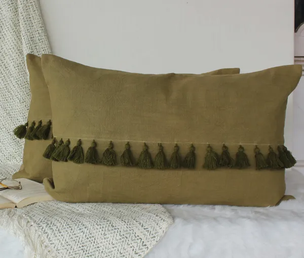 Pack_of_2_Pieces_Cotton_Green_Merit_Cotton_Tassel_Collection_Cushion_and_Pillow_Cover_for_Living_Room_and_Bedroom