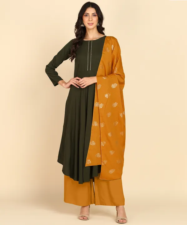 Green_Women_Anarkali_Kurti_With_Foil_Print_Dupatta