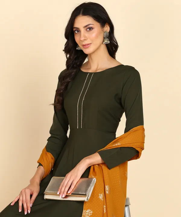 Green_Women_Anarkali_Kurti_With_Foil_Print_Dupatta