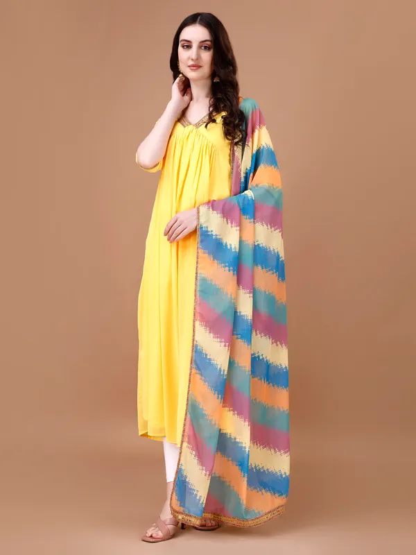 Yellow_Kurta_With_Leriya_Dupatta