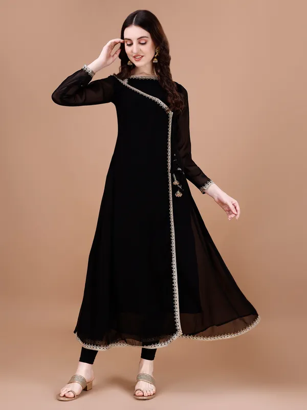 Black_Black_Kurta_With_Fancy_Dupatta