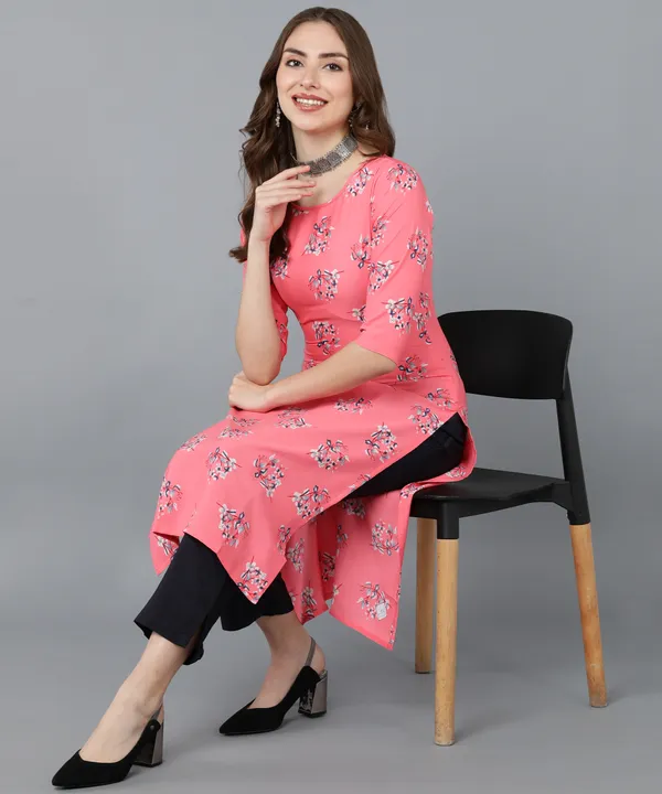 Pink_Crepe_Printed_Kurti_With_Pant_Set