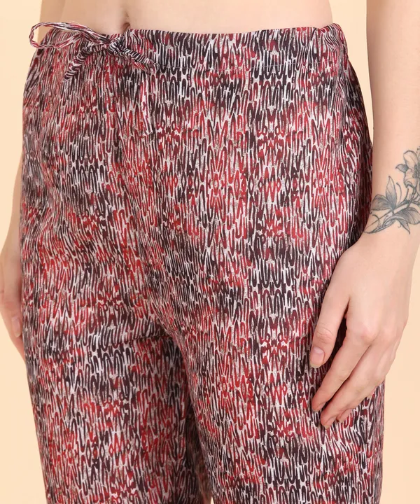 Red_Cotton_Printed_Kurti_With_Pant_For_Women