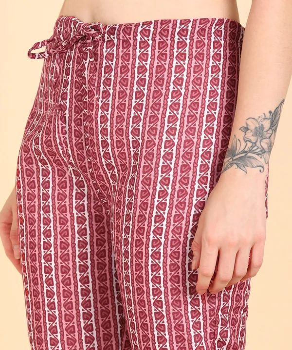 Peach_Cotton_Printed_Kurti_With_Pant_For_Women