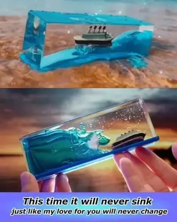 Titanic_Wave_Cruise_Ship,_Car_Dashboard_Toy_Unsinkable_Ship_Showpiece_for_Car_Home_Office