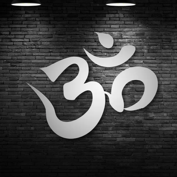 Metal_Wall_Art_for_Home_Decoration__|_Om__|_Silver