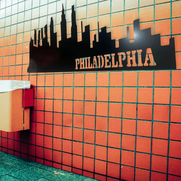 Metal_Wall_Art_for_Home_Decoration__|_Philadelphia_Skyline__|_Black