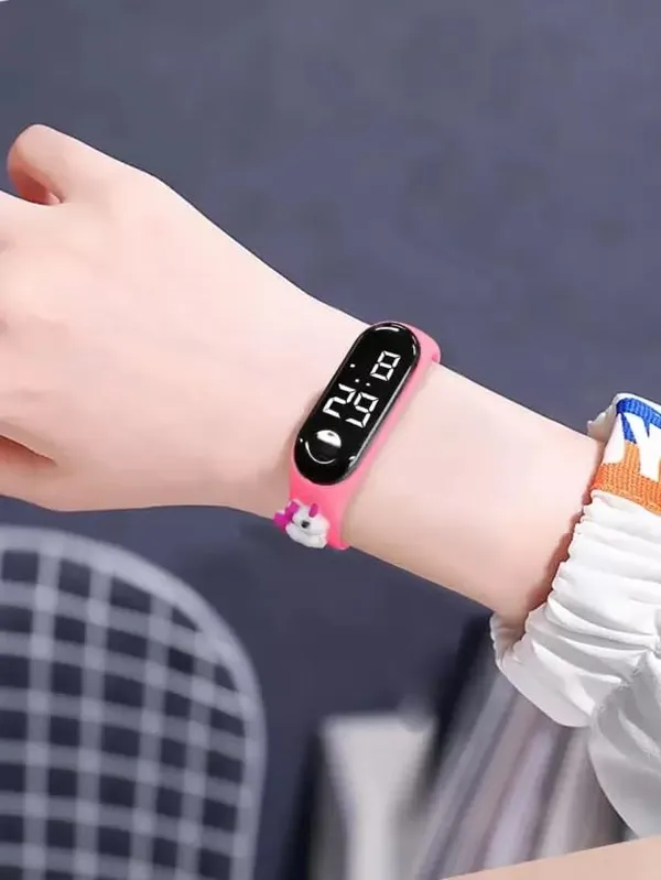 Pink_Unicorn_Digital_Dial_Stylish_And_Fashionable_Wrist_Smart_Watch_Led_Band_For_Kids,_Colourrful_Cartoon_Character_Super_Hero_Waterproof_Watch_For_Boys_&_Girls