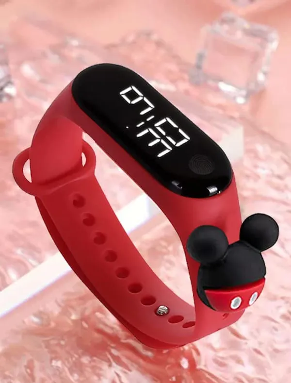 Red_Digital_Dial_Stylish_And_Fashionable_Wrist_Smart_Watch_Led_Band_For_Kids,_Colourrful_Cartoon_Character_Super_Hero_Waterproof_Watch_For_Boys_&_Girls