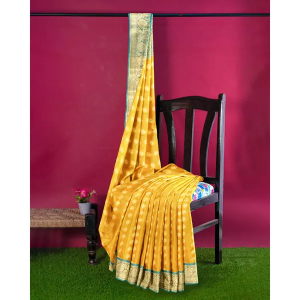Kanjeevaram_Style_Saree_for_Women