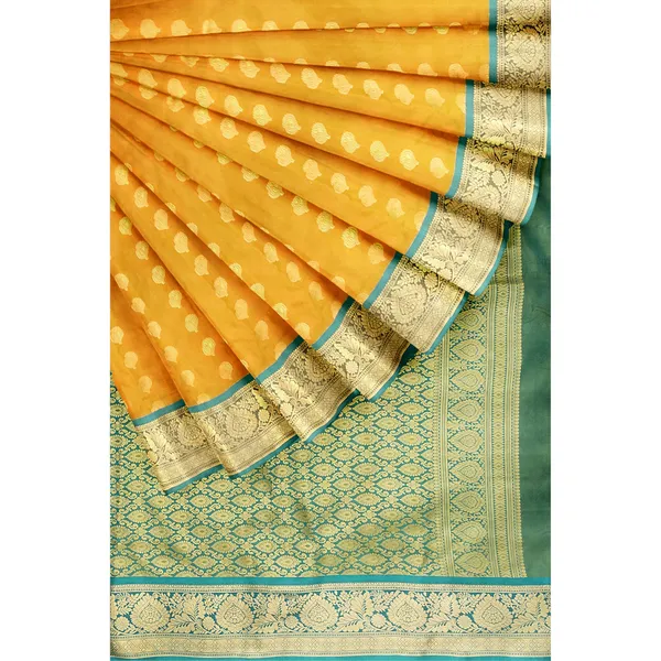 Kanjeevaram_Style_Saree_for_Women