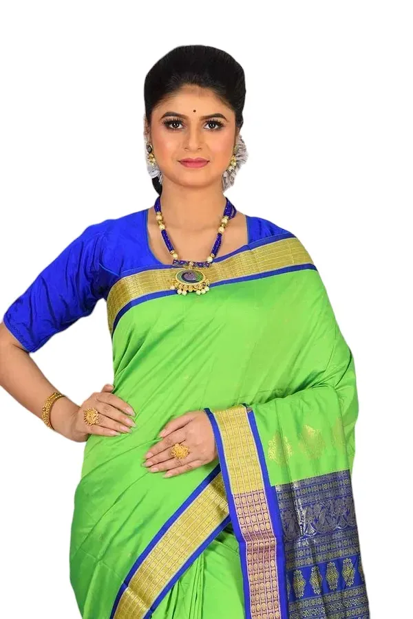 Light_Green_Art_Silk_Blend_Self_Design_Sambalpuri_Saree_For_Women