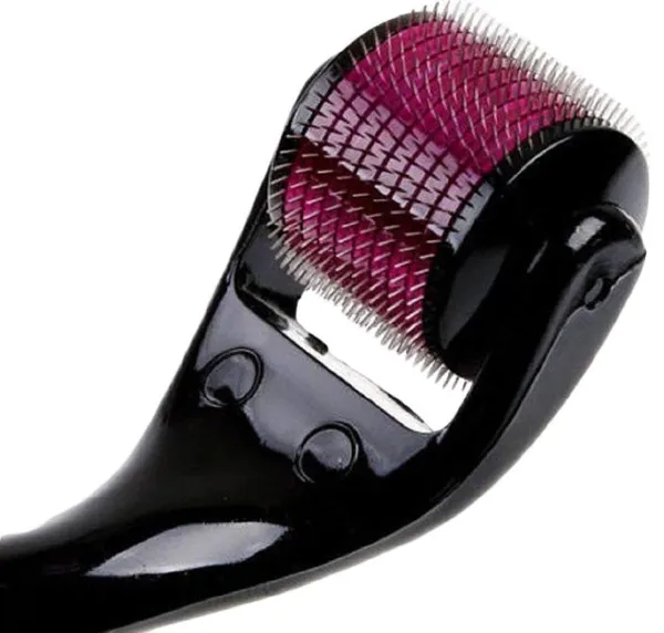Pink_Derma_Roller_Cosmetic_Micro_Needling_Instrument_with_540_Needles_for_Acne,_Skin,_Hair_Loss,_With_Storage_Case