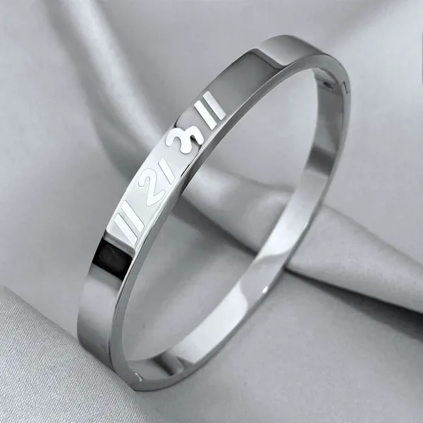 Silver_Bracelet_For_Men_Stainless_Steel_|_Shree_Ram_Kada_For_Men_Bracelets_,_Waterproof,_Anti-Tarnish_Bracelet,_Rust-Free,_Skin_Friendly_|_8_Mm_Bracelets_For_Men