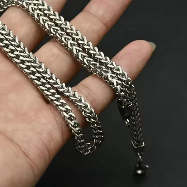 Silver_Chain_For_Men_Waterproof,_Anti-Tarnish,_Rust-Free,_Skin_Friendly