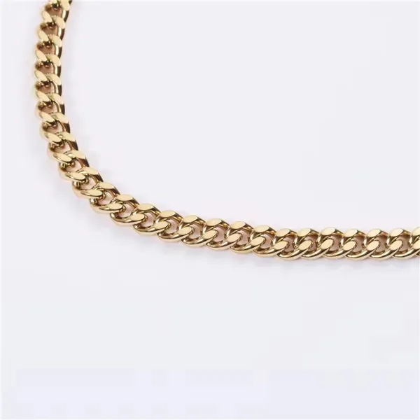 Gold_Plated_Chain_Necklace_for_Men_-_Everyday_Wear,_Waterproof,_Anti-Tarnish