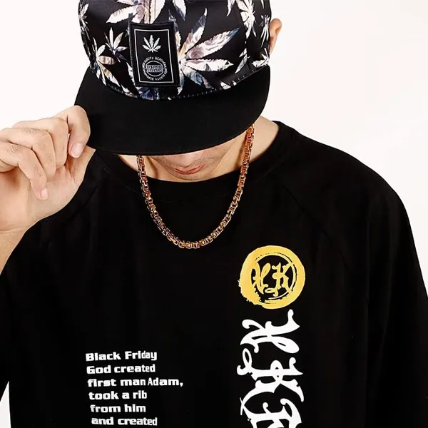 Gold_Chain_For_Men-_Waterproof,_Anti-Tarnish,_Rust-Free,_Skin_Friendly