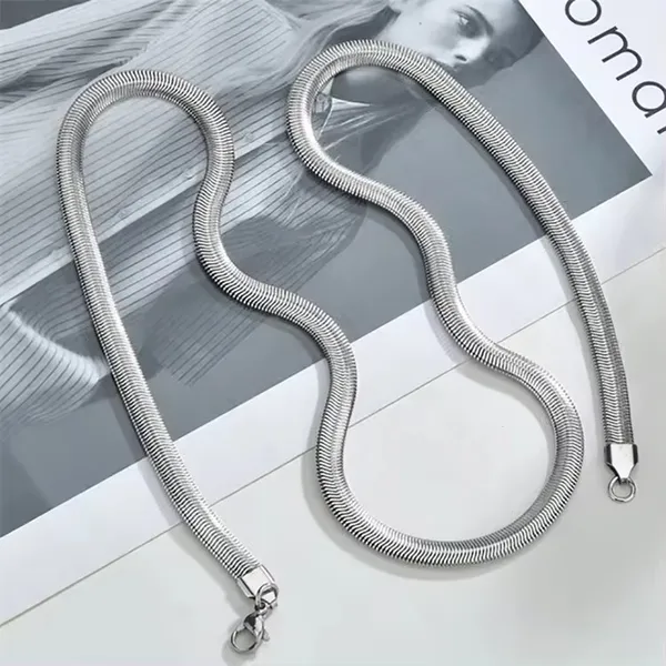 Silver_Chain_For_Men_Waterproof,_Anti-Tarnish,_Rust-Free,_Skin_Friendly