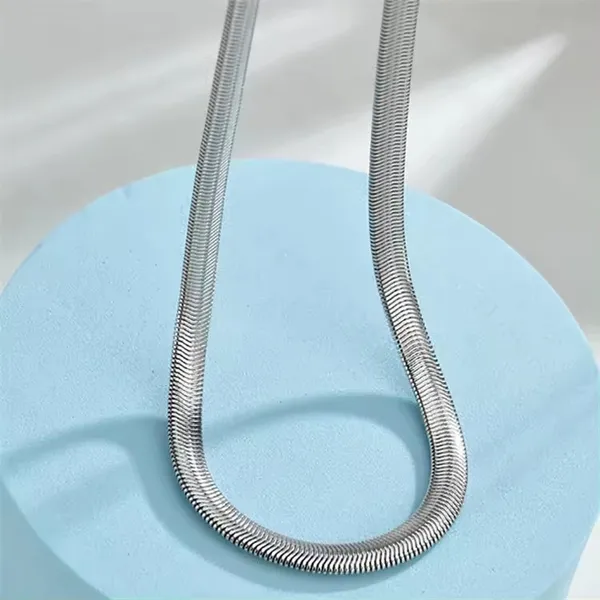 Silver_Chain_For_Men_Waterproof,_Anti-Tarnish,_Rust-Free,_Skin_Friendly