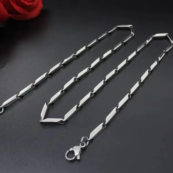 Silver_Chain_For_Men_Waterproof,_Anti-Tarnish,_Rust-Free,_Skin_Friendly
