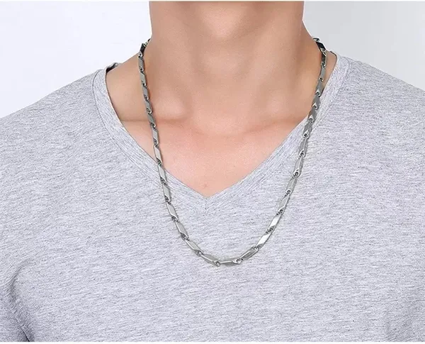Silver_Chain_For_Men_Waterproof,_Anti-Tarnish,_Rust-Free,_Skin_Friendly
