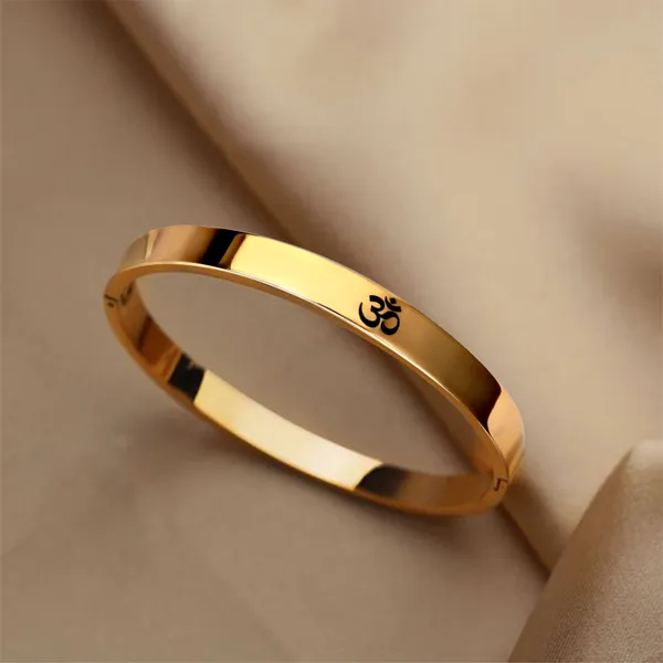 Stainless_Steel_Gold_Plated_Aum_Om_Kada_Bracelet_for_Men_-_Waterproof,_Anti-Tarnish