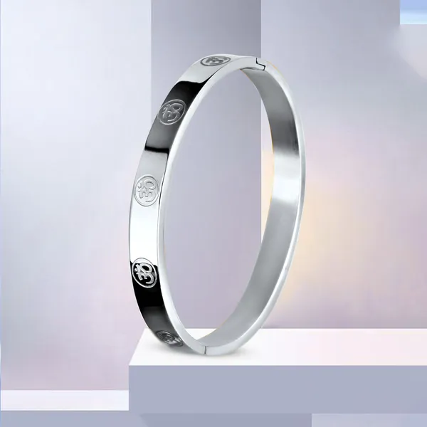 Silver_Bracelet_For_Men_Stainless_Steel_|_Aum_Om_Kada_For_Men_Bracelets_,_Waterproof,_Anti-Tarnish_Bracelet,_Rust-Free,_Skin_Friendly_|_8_Mm_Bracelets_For_Men