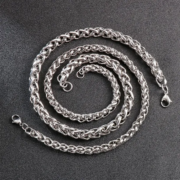 Silver_Chain_For_Men-__Waterproof,_Anti-Tarnish,_Rust-Free,_Skin_Friendly