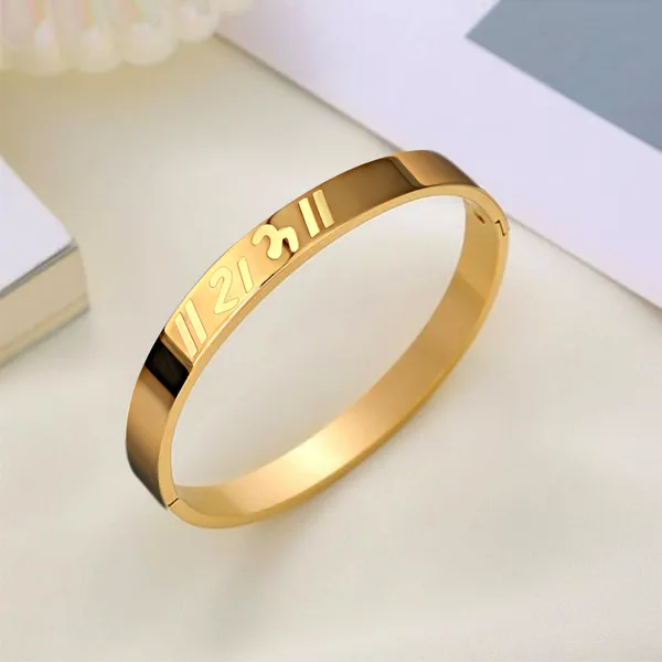 Gold_Bracelet_For_Men_Stainless_Steel_|_Shree_Ram_Kada_For_Men_Bracelets_,_Waterproof,_Anti-Tarnish_Bracelet_Golden,_Rust-Free,_Skin_Friendly_|_8_Mm_Bracelets_For_Men