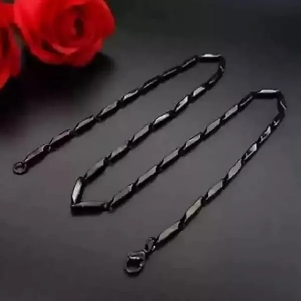 Black_Chain_For_Men-_Waterproof,_Anti-Tarnish,_Rust-Free,_Skin_Friendly