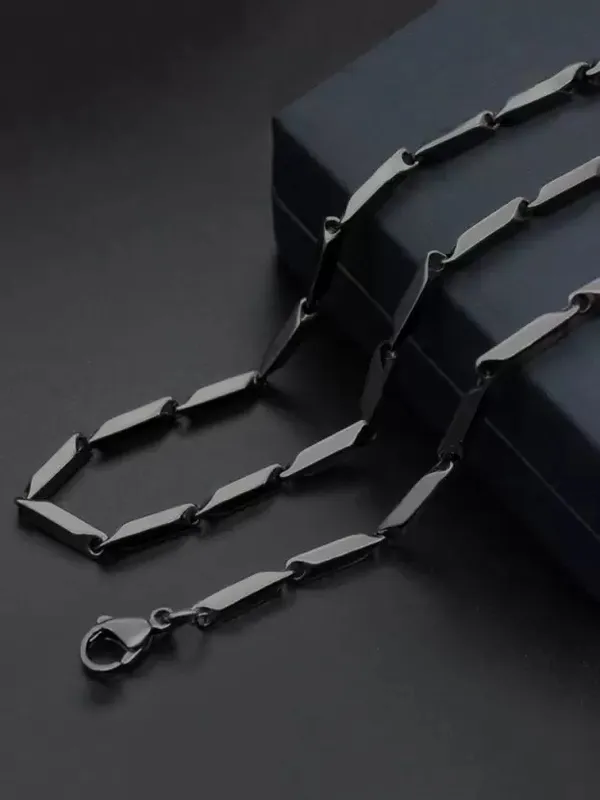 Black_Chain_For_Men-_Waterproof,_Anti-Tarnish,_Rust-Free,_Skin_Friendly