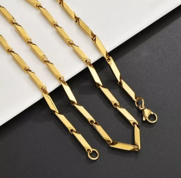 Gold_Plated_Chain_Necklace_for_Men_-_Stylish,_Waterproof,_Anti-Tarnish,_Rust-Free