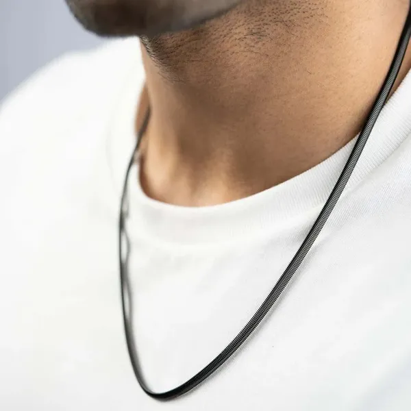 Black_Chain_For_Men_Waterproof,_Anti-Tarnish,_Rust-Free,_Skin_Friendly