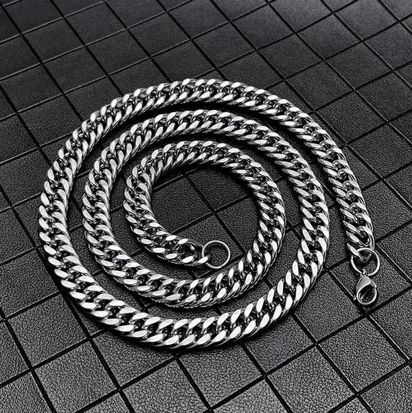 Silver_Chain_For_Men_Waterproof,_Anti-Tarnish,_Rust-Free,_Skin_Friendly
