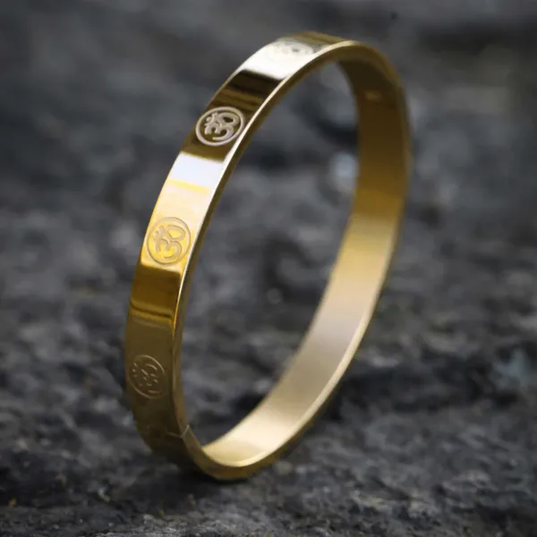 Gold_Bracelet_For_Men_Stainless_Steel_|_Aum_Om_Kada_For_Men_Bracelets_,_Waterproof,_Anti-Tarnish_Bracelet_Golden,_Rust-Free,_Skin_Friendly_|_8_Mm_Bracelets_For_Men