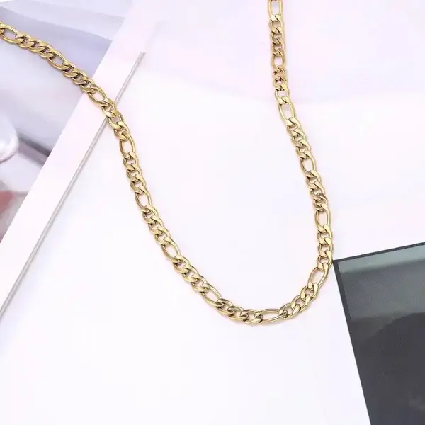 Gold_Chain_For_Men-_Waterproof,_Anti-Tarnish,_Rust-Free,_Skin_Friendly