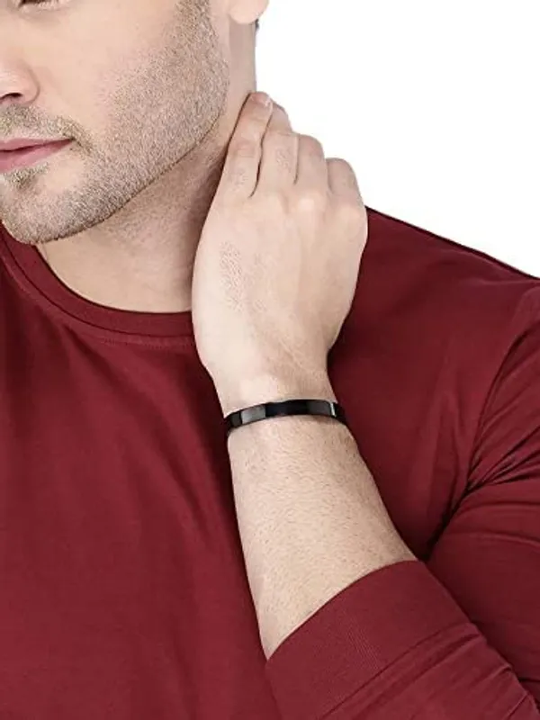 Black_Bracelet_For_Men_Stainless_Steel_Black_Kada_For_Men_Bracelets_,_Waterproof,_Anti-Tarnish_Bracelet,_Rust-Free,_Skin_Friendly_|_8_Mm_Bracelets_For_Men_Stylish