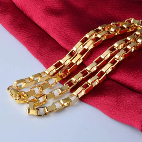 Gold_Chain_For_Men_-_&__Waterproof,_Anti-Tarnish,_Rust-Free,_Skin_Friendly