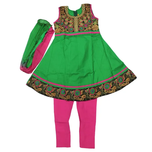 Green_Cotton_Salwar_Suit_Set_For_Girl
