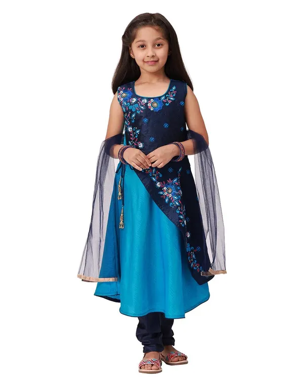 Blue_Ethnic_Churidar_Salwar_Suit_for_Kids