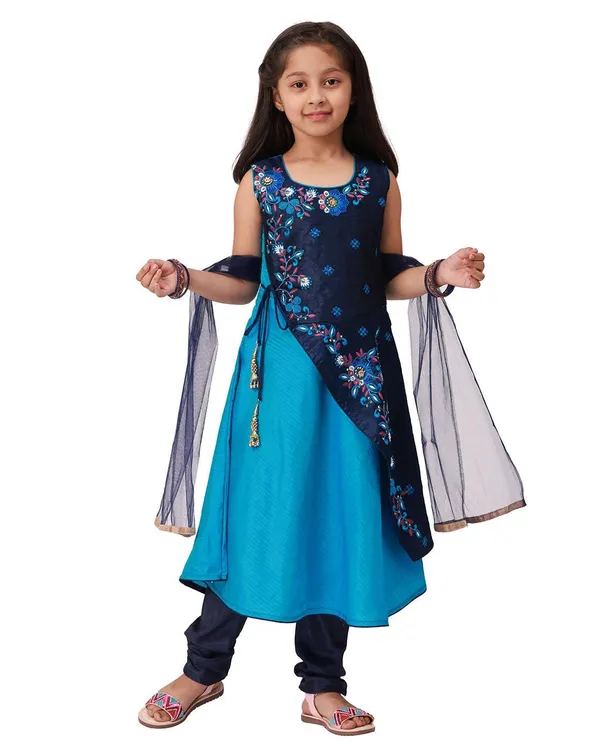 Blue_Ethnic_Churidar_Salwar_Suit_for_Kids